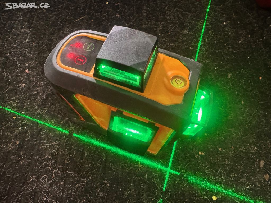 KŘÍŽOVÝ MULTI LASER NIVEL SYSTEM CL3D-G