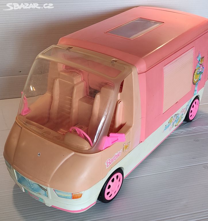 Barbie karavan