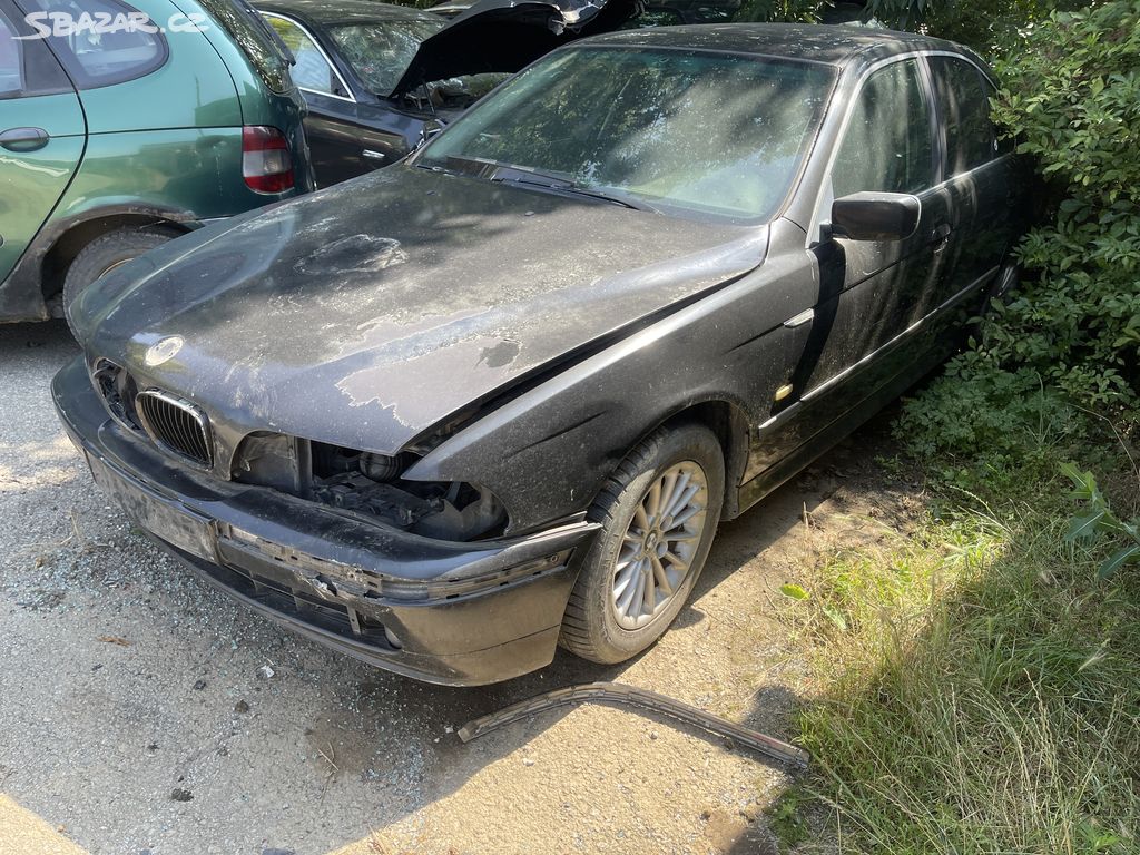 Bmw e39 náhradní Dily z auta