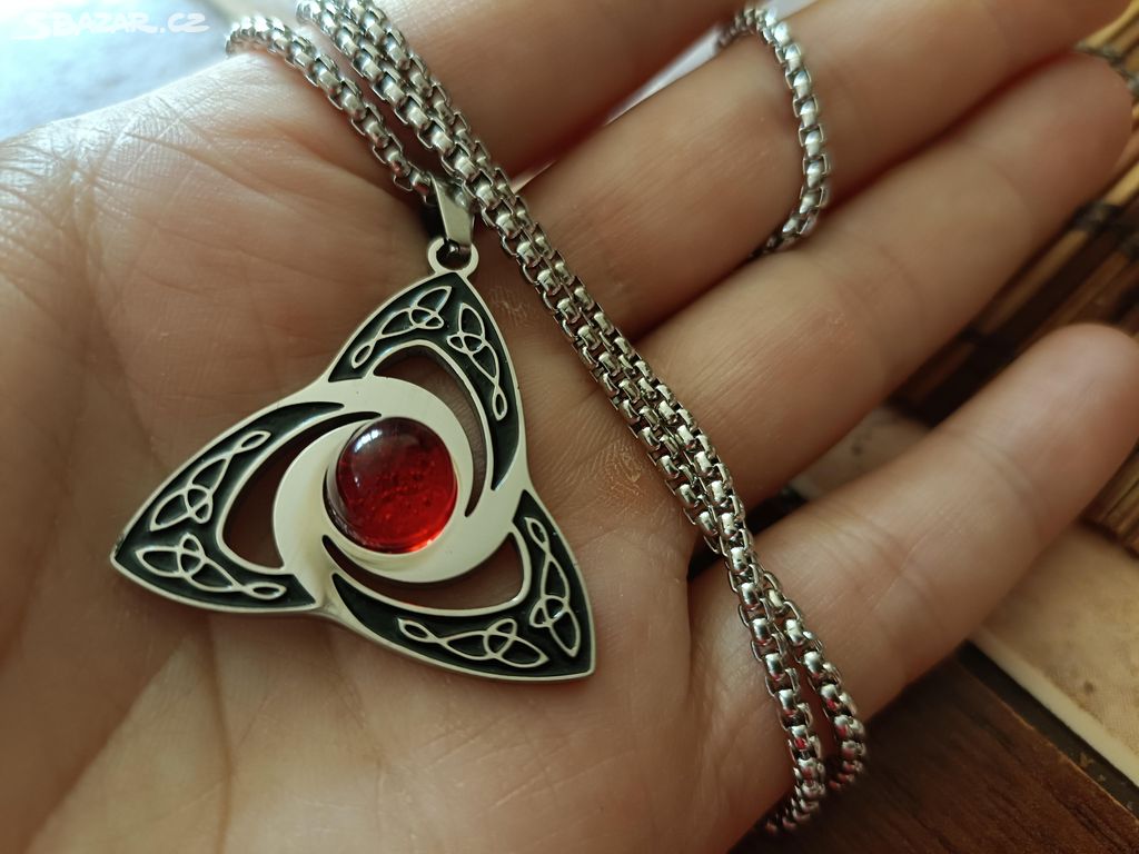 Keltský náhrdelník