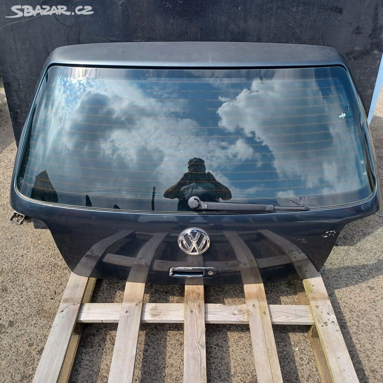 VW GOLF IV,4,páté dveře