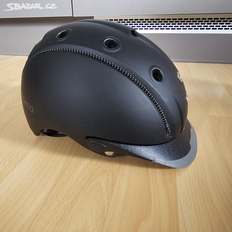 Jezdecká helma CASCO mistrall