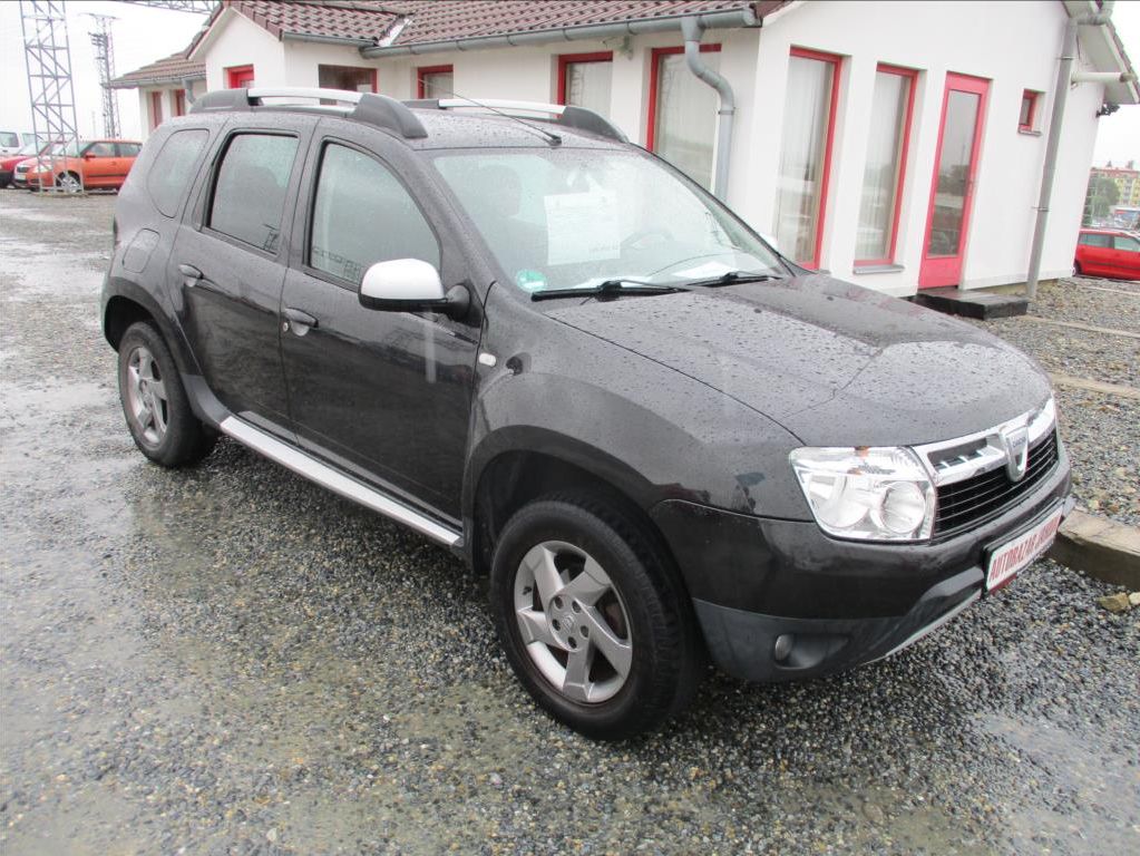 Dacia Duster, 1,6 16V ,klima,serviska,tažné,