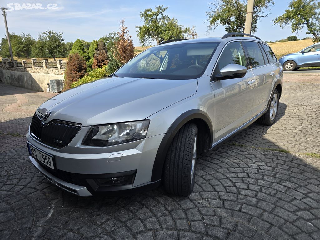 Škoda Octavia Scout; 2.0TDi 135kW DSG, 4x4 / ČR