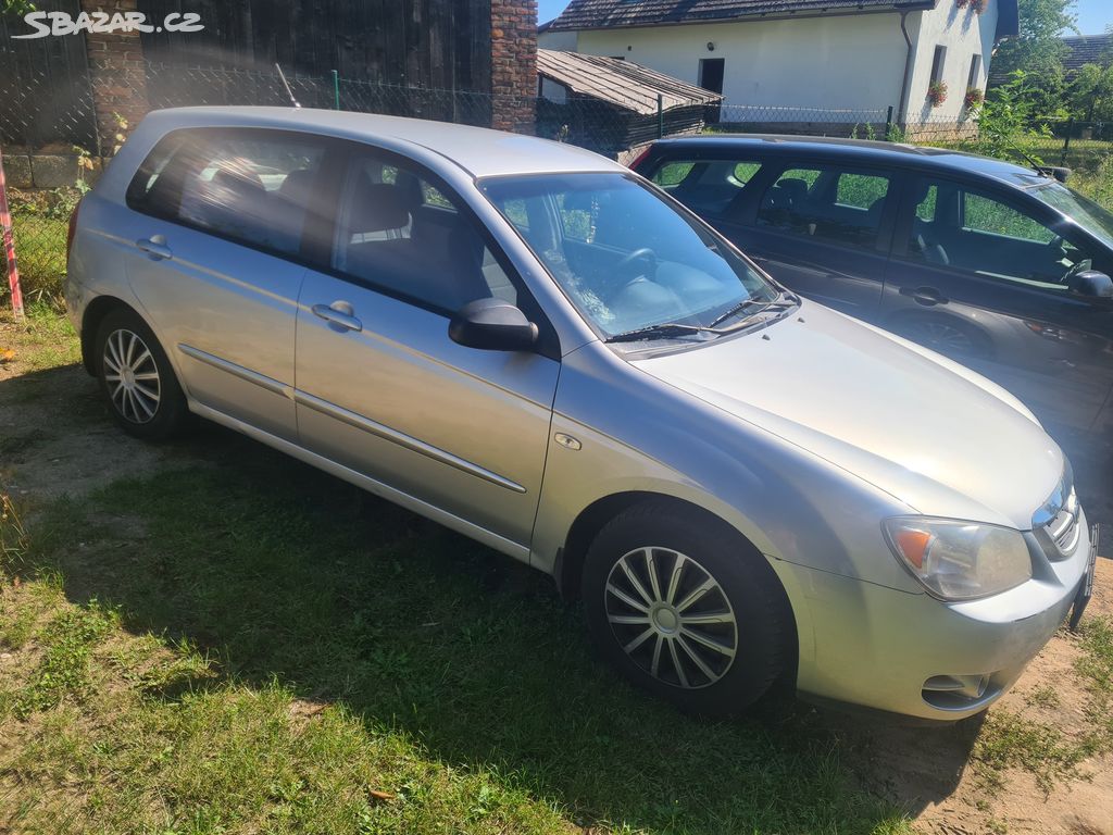 Prodám kia cerato 1.6 2007 STK 06.26