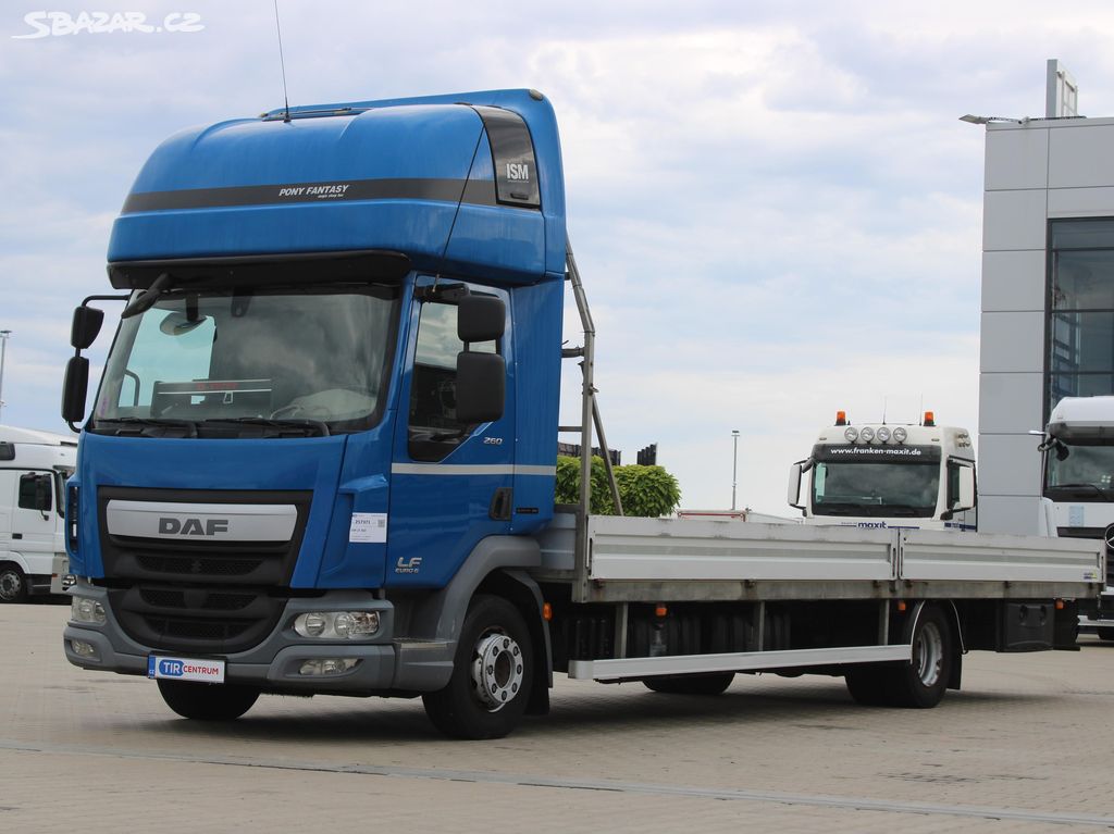 DAF LF 260, SPACÍ NÁSTAVBA, EURO 6, PNEU 80%