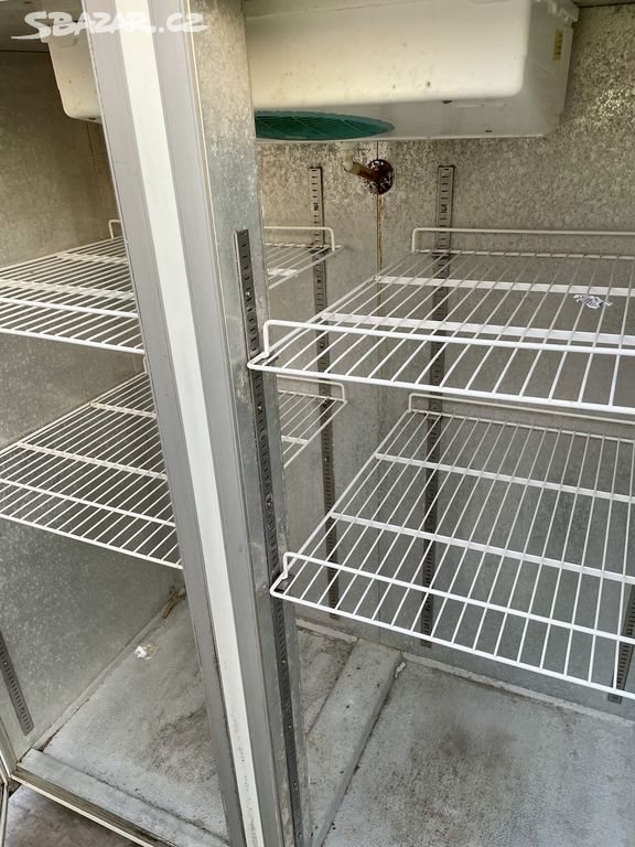 Gastro lednice, chl. box, 145x80x200 cm, rv 2002