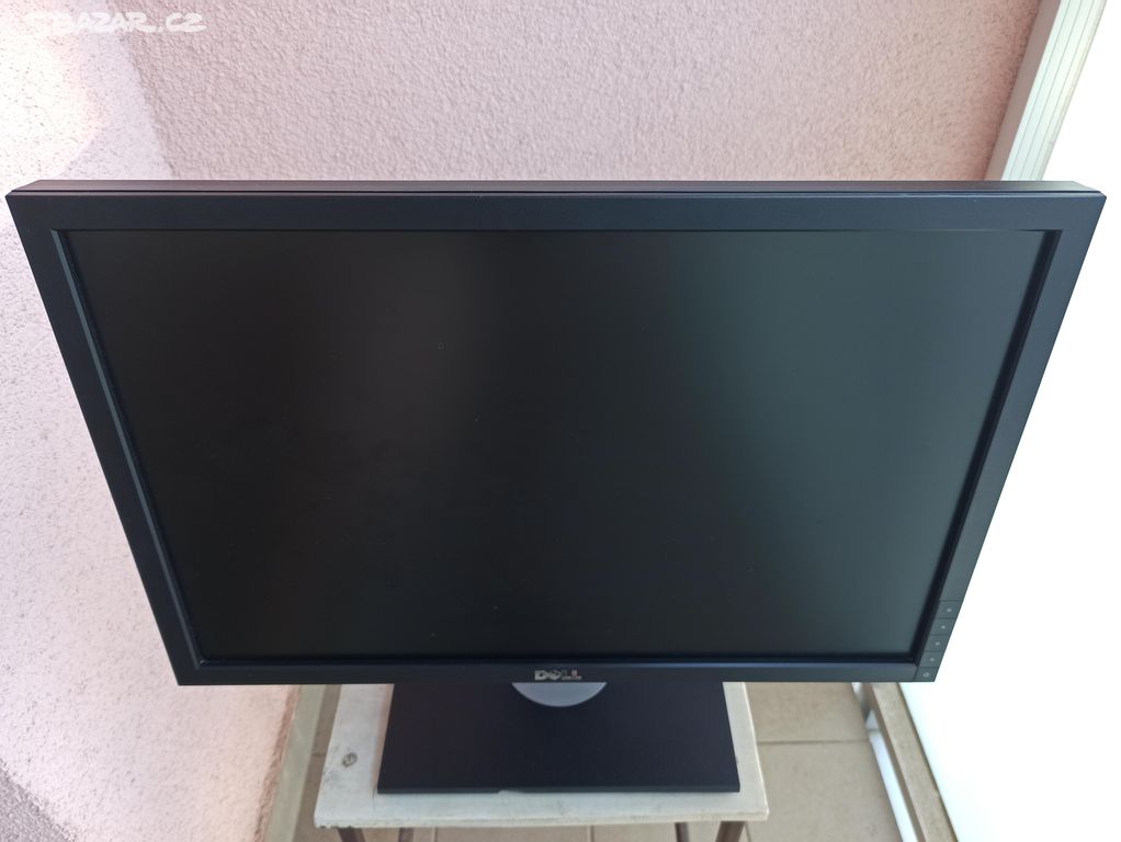 Monitor DELL P2210f