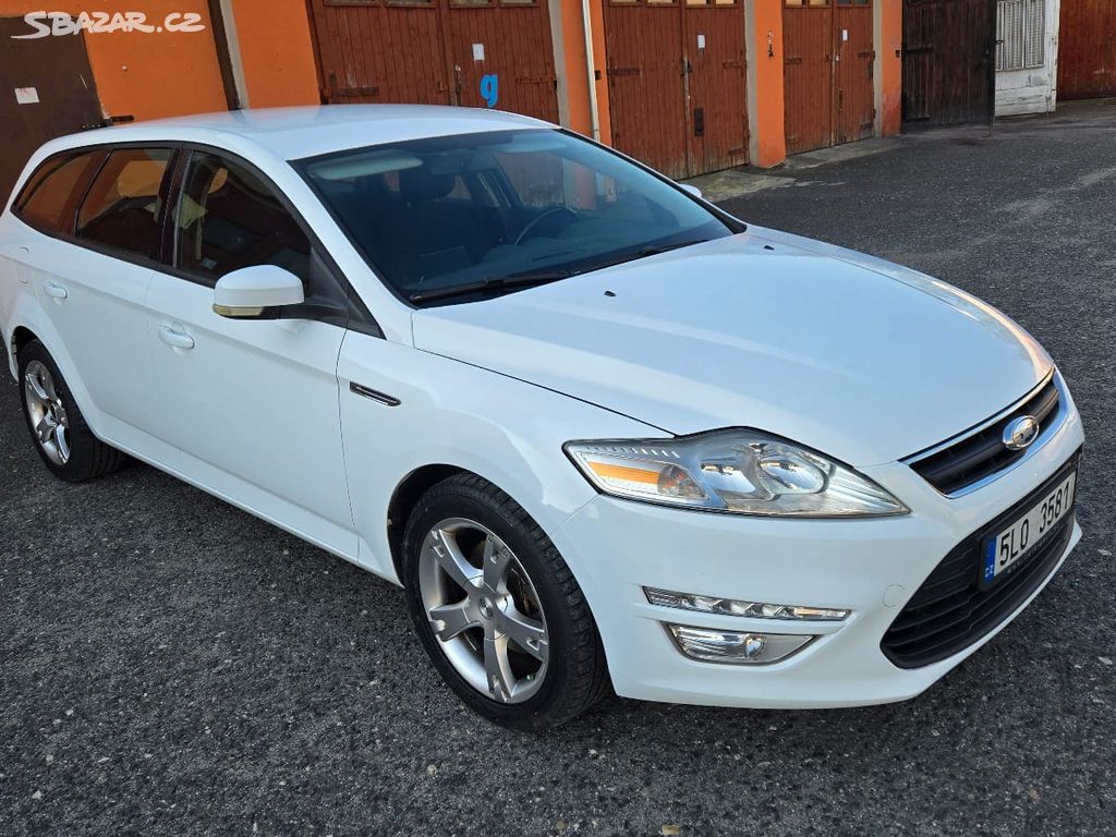 Prodám vůz Ford Mondeo combi, r.v. 2011, motor 2.0