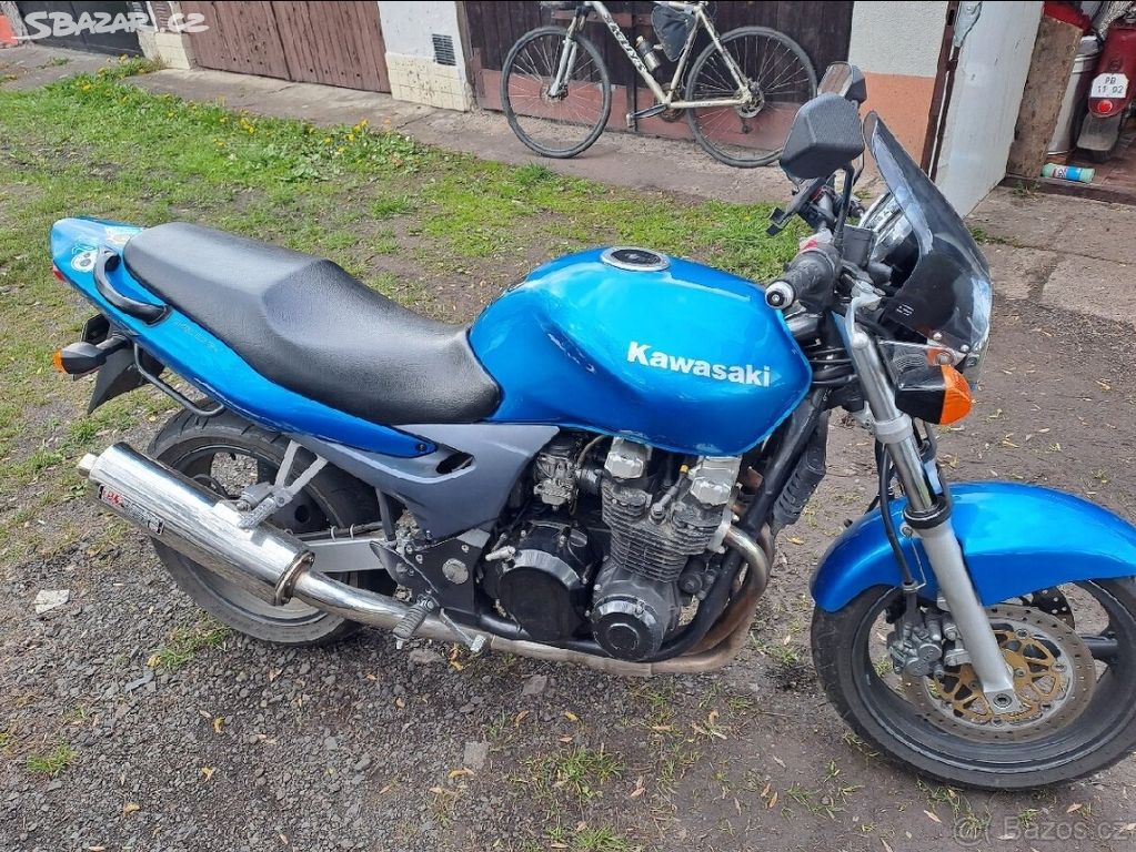 Kawasaki zr7