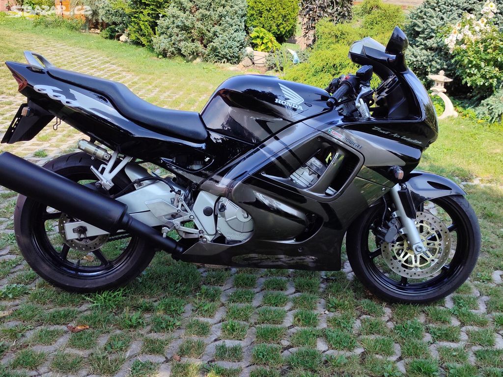 Honda CBR BR 600F