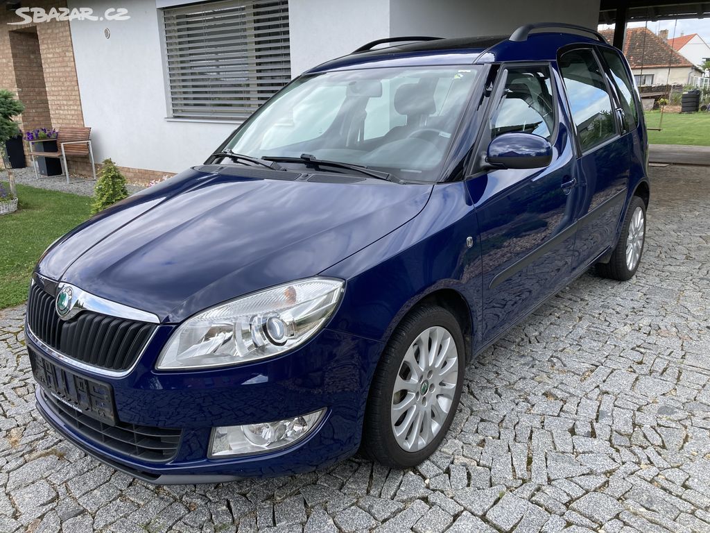 ŠKODA ROOMSTER 1.2 TSi 77 kW, 1.MAJITEL, TAŽNÉ ZAŘ