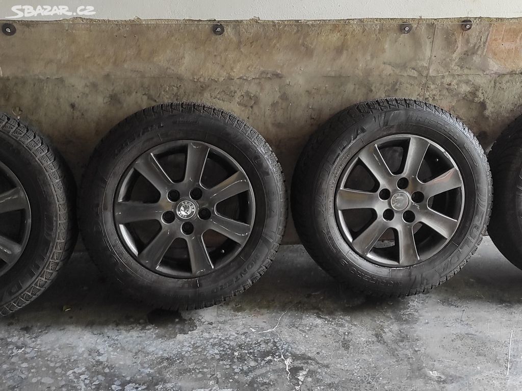 ALU Škoda 6,5Jx15 ET50 Zimní 185/65 R15 5X112