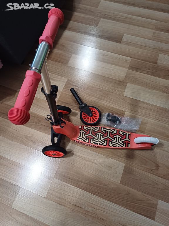 Dětská koloběžka Fizz Scooter