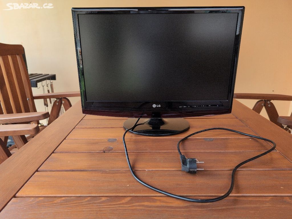 23" LG Full HD 1080p monitor 16:9