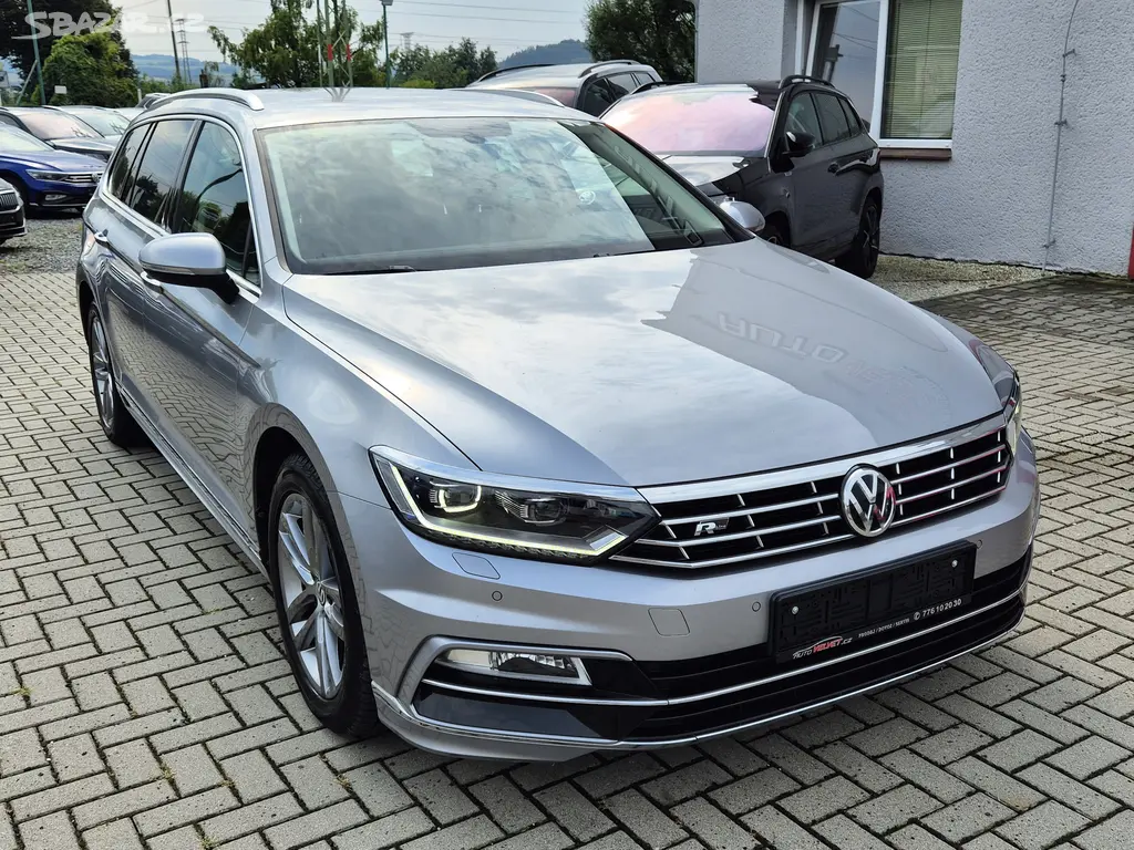 Volkswagen Passat DSG B8 R-Line VIRTUAL DynAUDIO - fotka 4