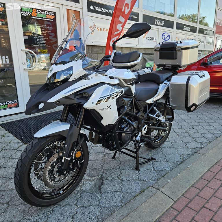 Benelli TRK 502 X, 3x AL kufr, výfuk MIVV, 1336km