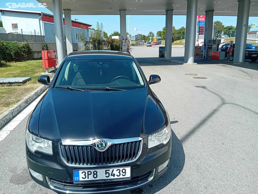 Auto- Škoda superb, 2.0 TDi, 103 Kw