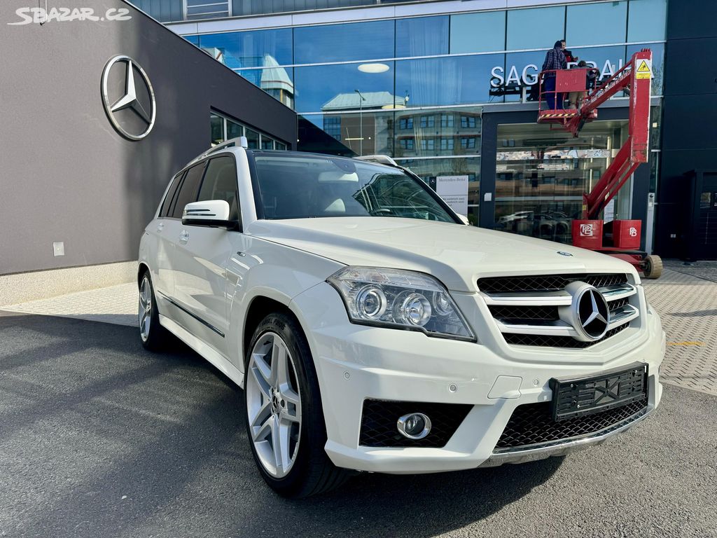 Prodám Mercedes-Benz GLK220CDI 4M AMG PANORAMA!!!