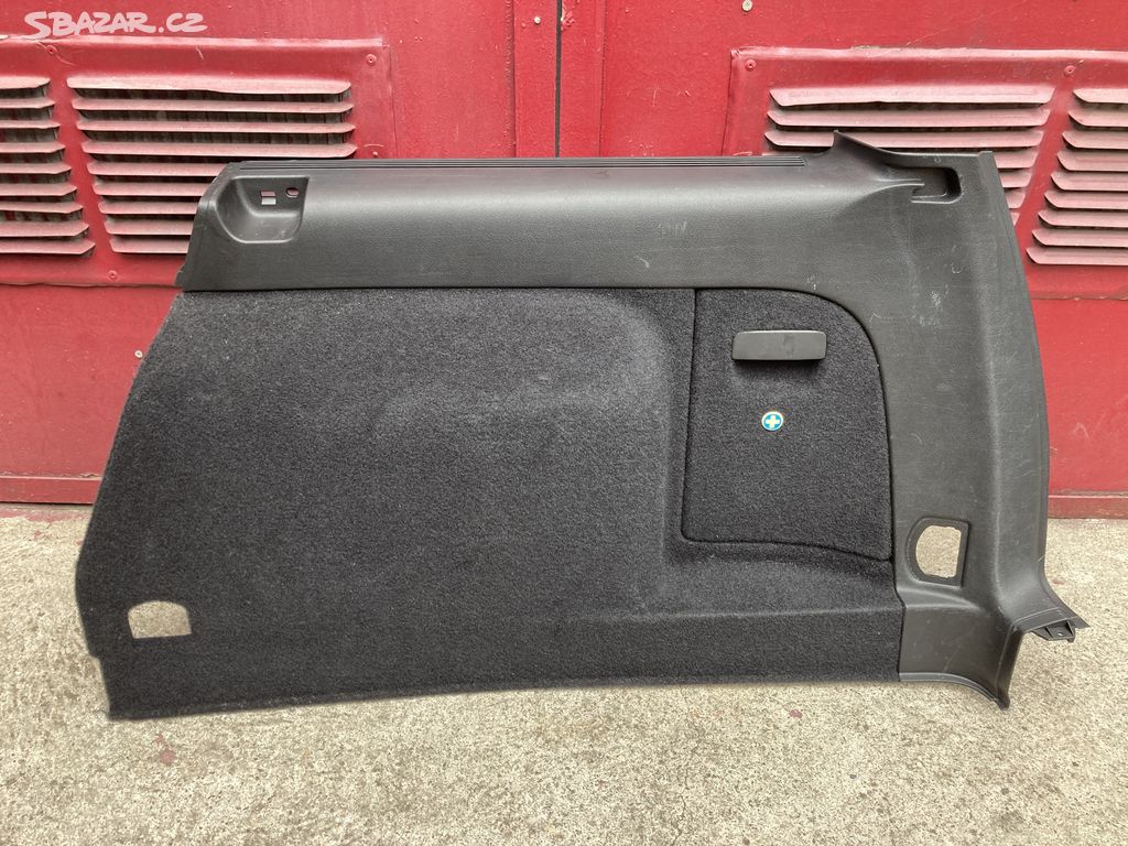 Tapec zadní kufr Kombi VW Golf 4 _OEM 1j9867424