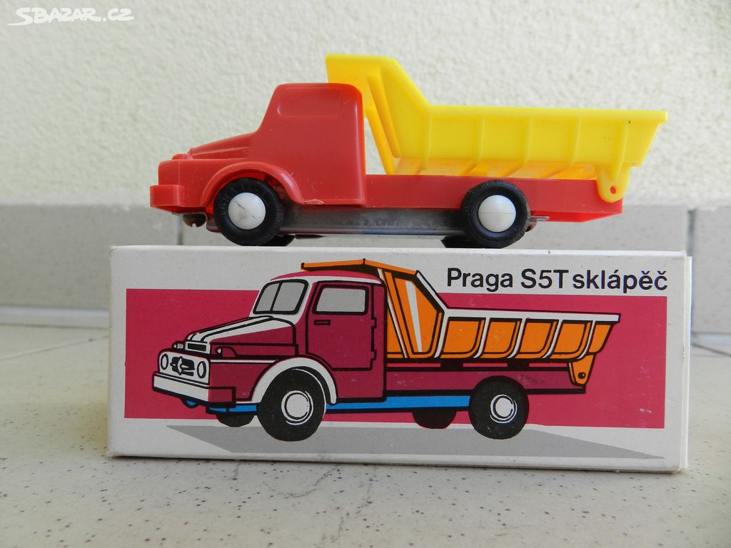 PRAGA S5T SKLÁPĚČ - IGRA r. 1983 - ČSSR