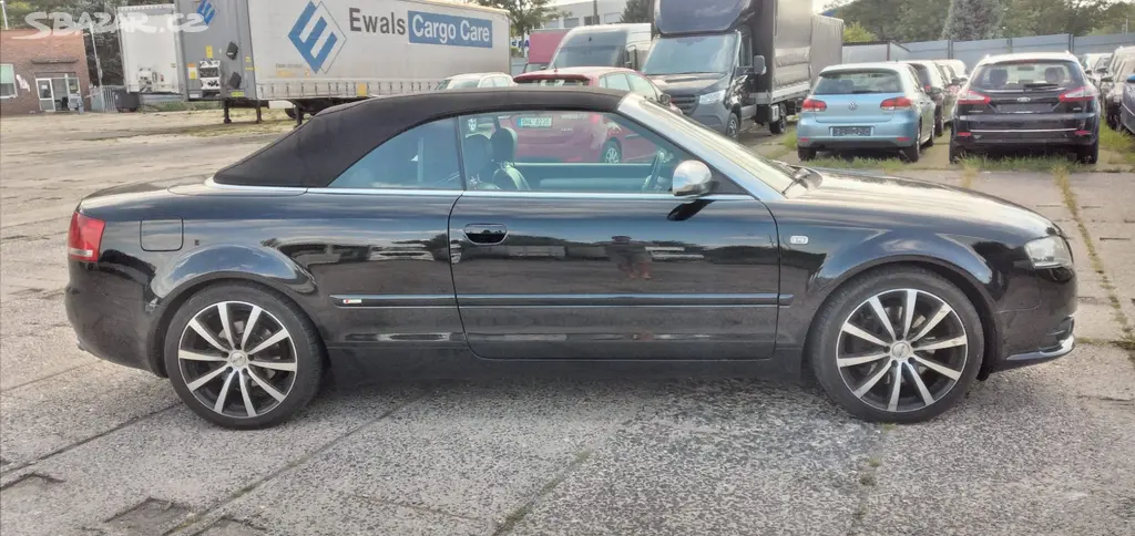 AUDI A4 S -line cabrio 3,0 TDI 4x4 140t.km - fotka 5