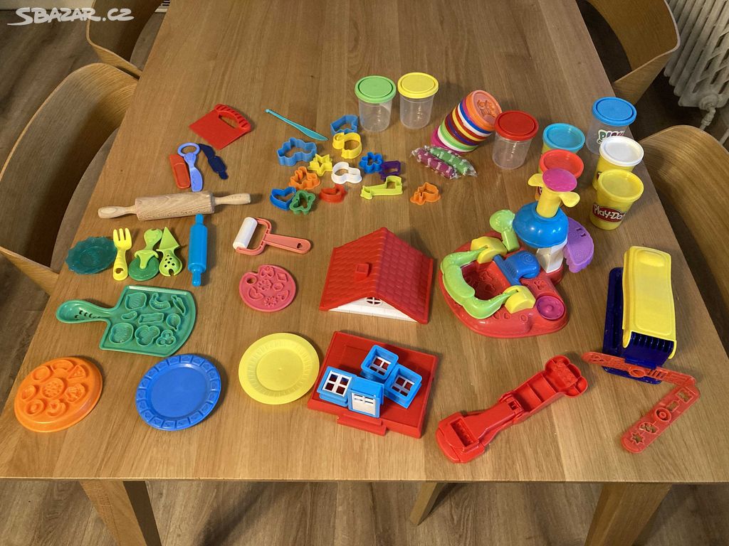 Modelína Play-doh - mix různých setů