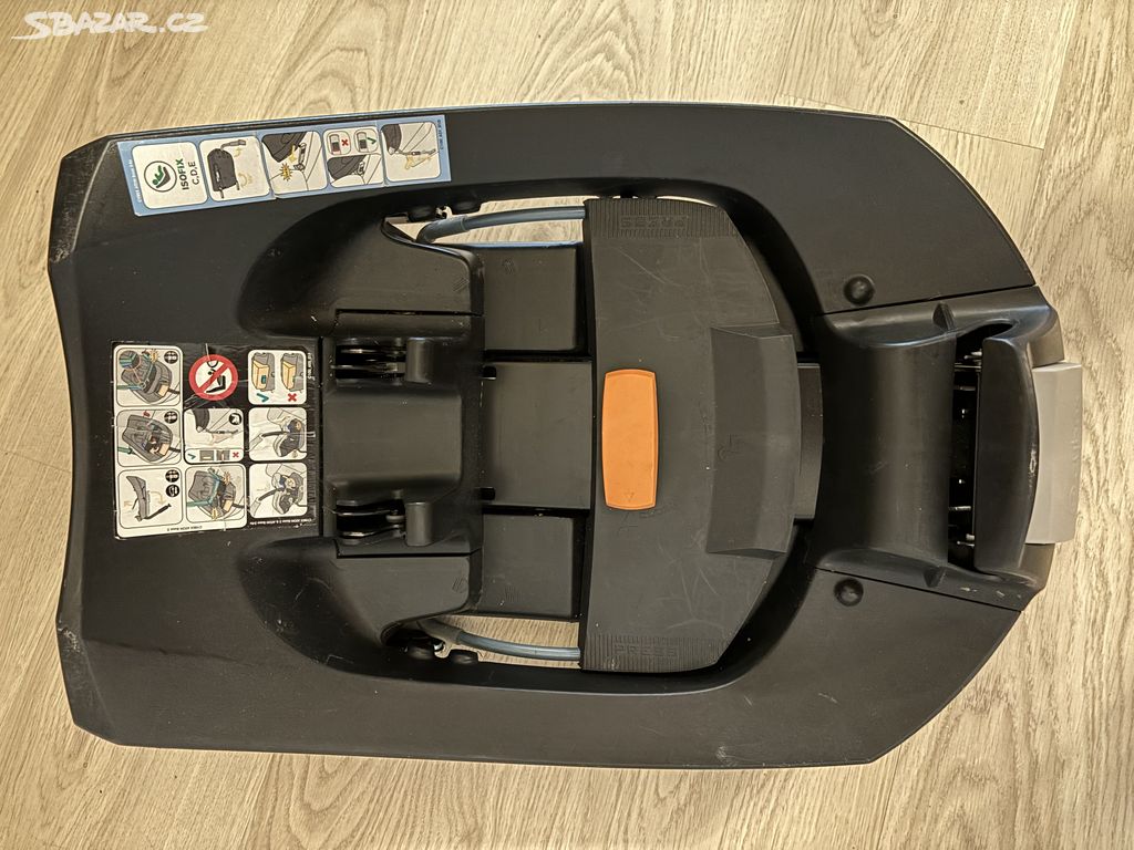 Isofix k Cybex Aton 5