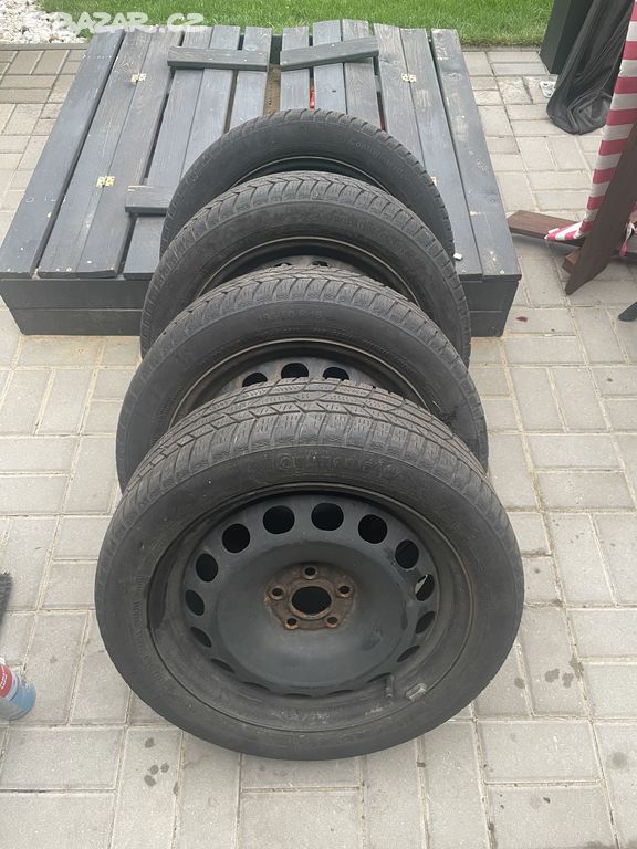 Zimní sada 5x100 R16 - disky VW