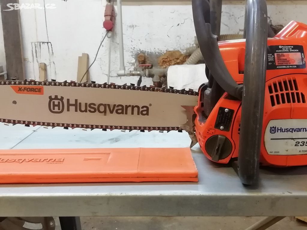 Prodám Husqvarna 235