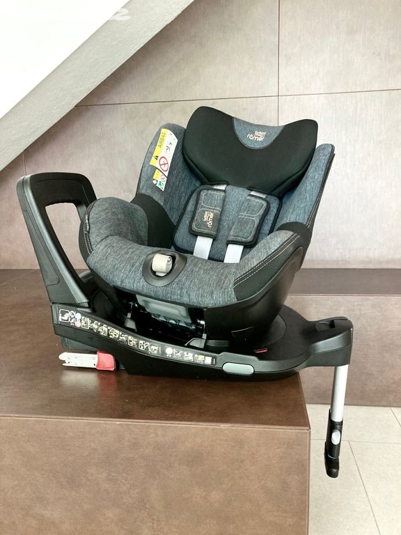 Britax Römer I-size otočná