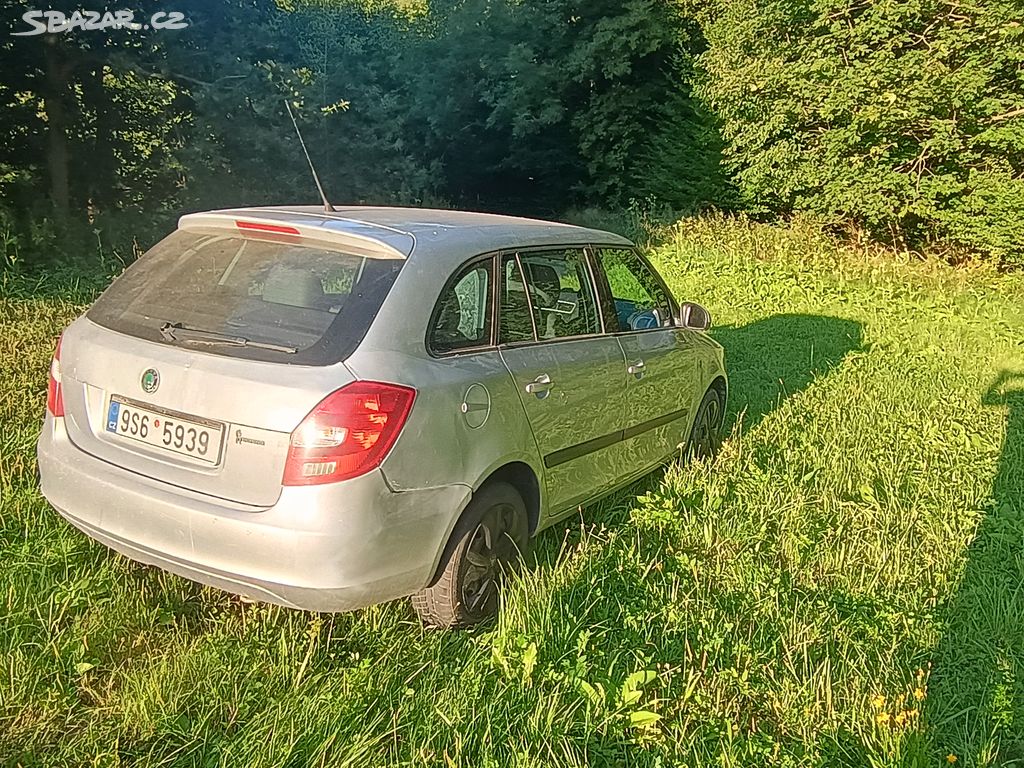 fabie kombi 1.4 16V 63kw