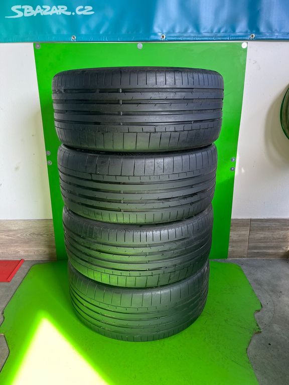 Zánovní letní pneu285/40r22 110Y Continental č.285