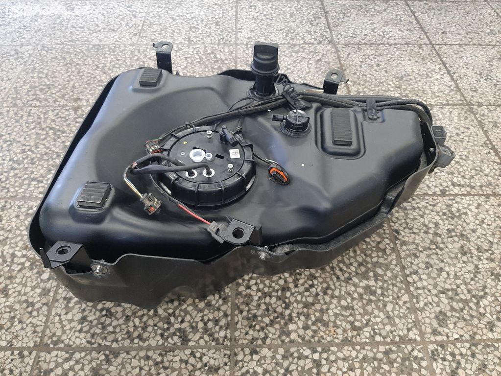Радиатор mazda cx7