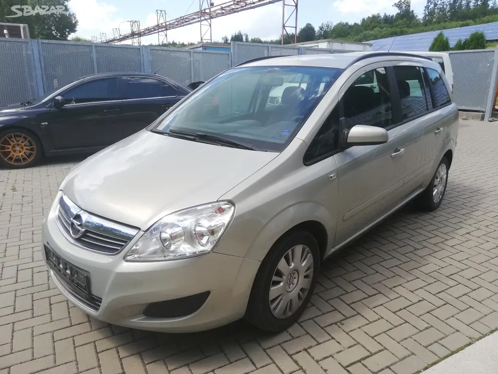 Opel Zafira 1,6i Eco, 7 míst, CNG, Klima ,serviska - fotka 2