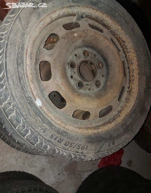 Prodám kola Matador 195/50 R15 vč. Disku