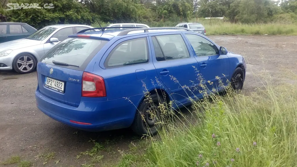 Škoda Octavia combi II 1.6 TDI Elegance 77 kW-CZ - fotka 6