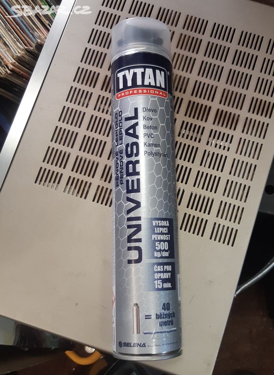 pěnové lepidlo Tytan Universal, pistolové, 750 ml