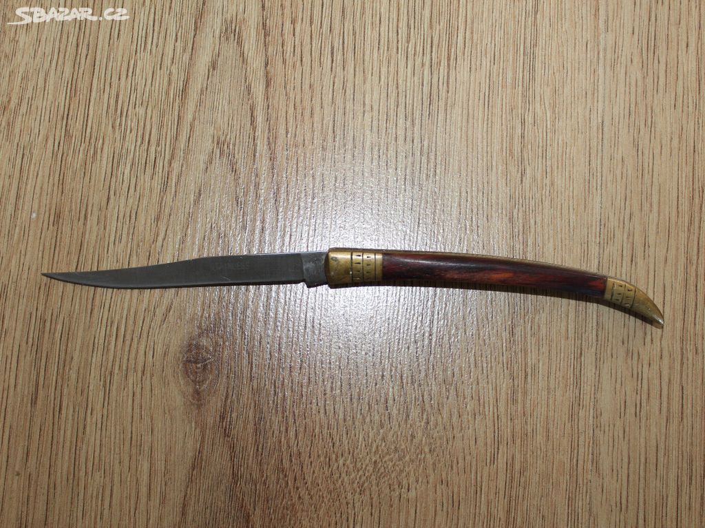 zdobený nůž zavírací 19cm - čepel 9cm