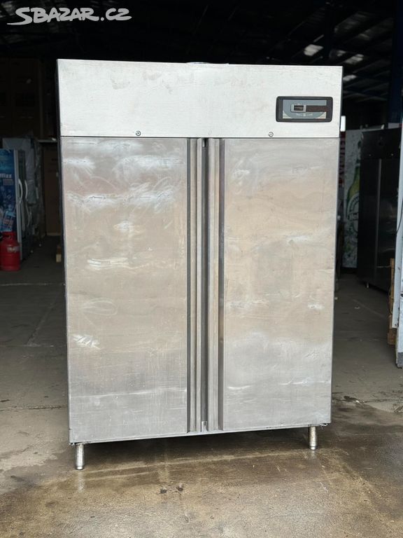 Nerezová lednice dvoudveřová 140x82x205cm