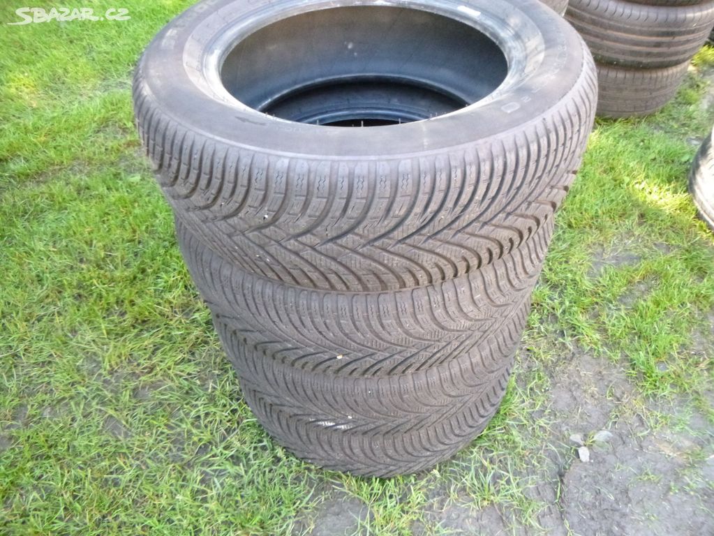 4x téměř nejeté zimní pneu bf goodrich 215/55 r16