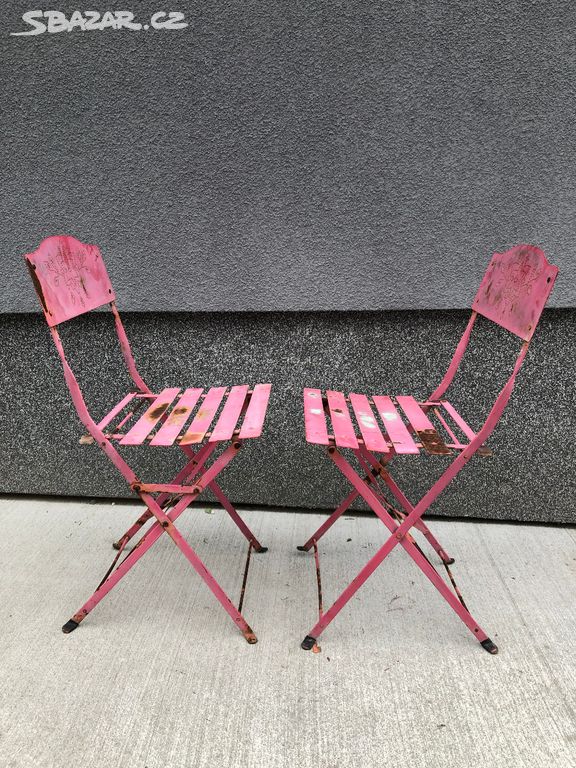 2ks sklopné kovové židličky k renovaci.Cena za obě