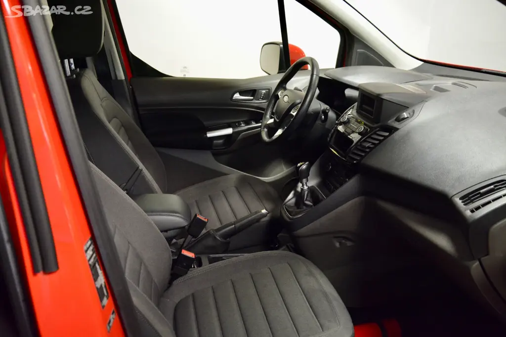 Ford Grand Tourneo Connect 1.5TDCI TITANIUM PANOR - fotka 5