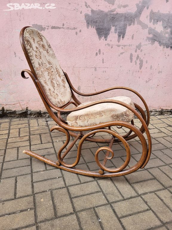 Houpací křeslo Thonet