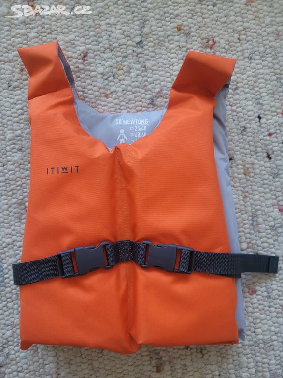Plovací dětská vesta na kajak/paddleboard/člun.