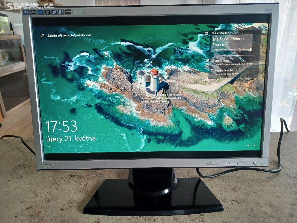 22" LCD monitor AOC 210S.
