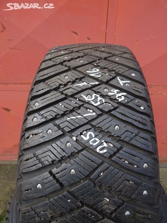 Zimní pneu s hroty Goodyear, 205/55/16, 4 ks, 9 mm