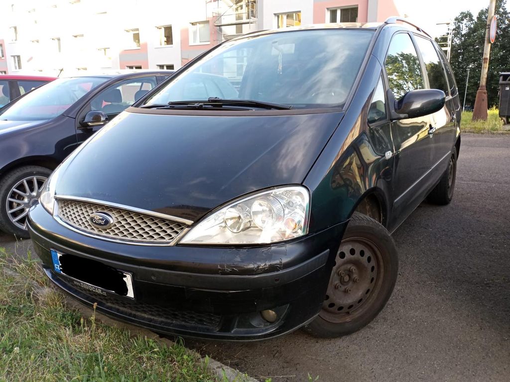 Prodám Ford Galaxy 2.3i 107kw