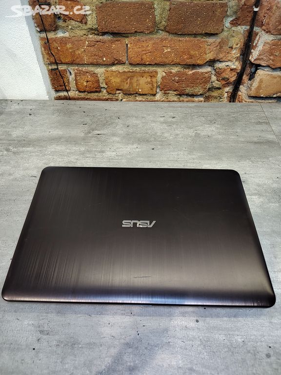 Notebook Asus R540M