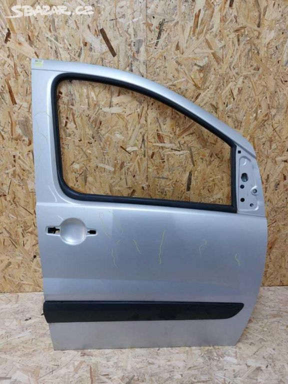 Dveře pravé přední Peugeot Expert Citroen Jumpy Fi